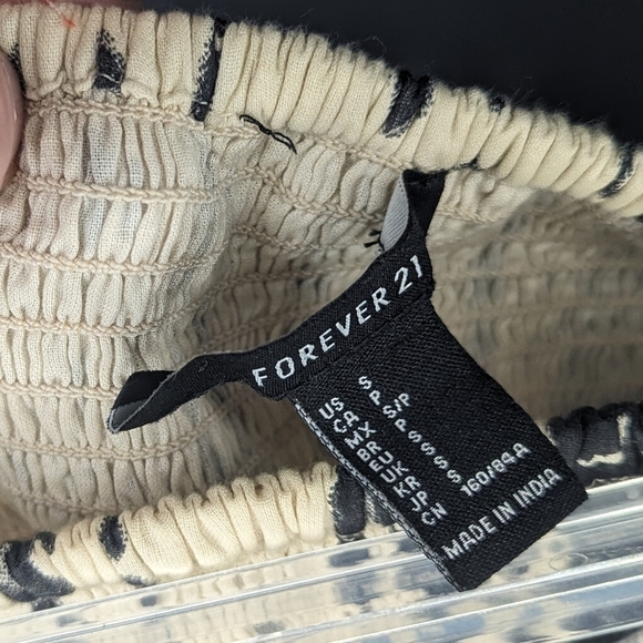 Forever 21 Tie Dye Ivory Maxi Dress Size Small - Picture 6 of 7